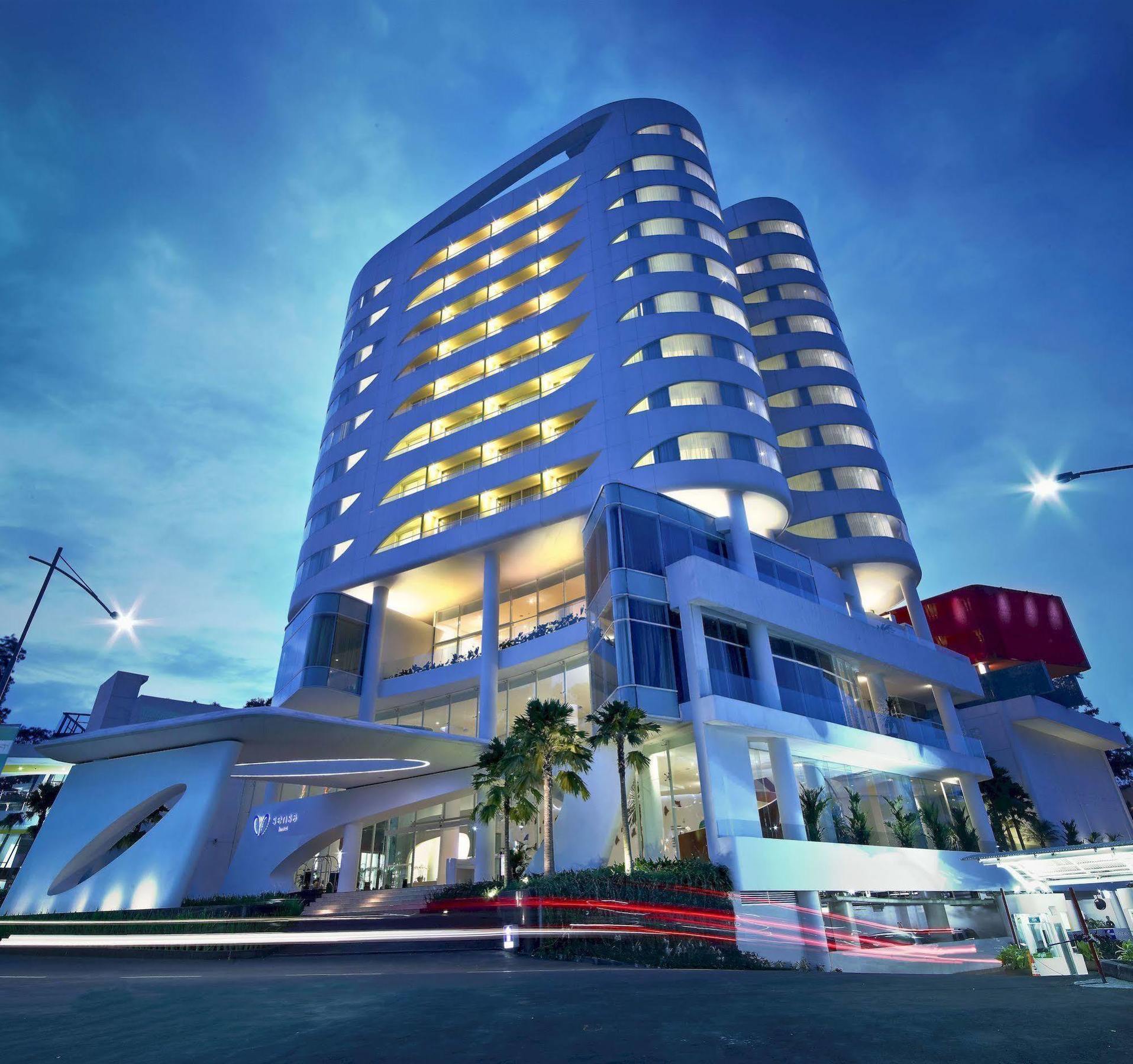 Sensa Hotel Bandung Ngoại thất bức ảnh