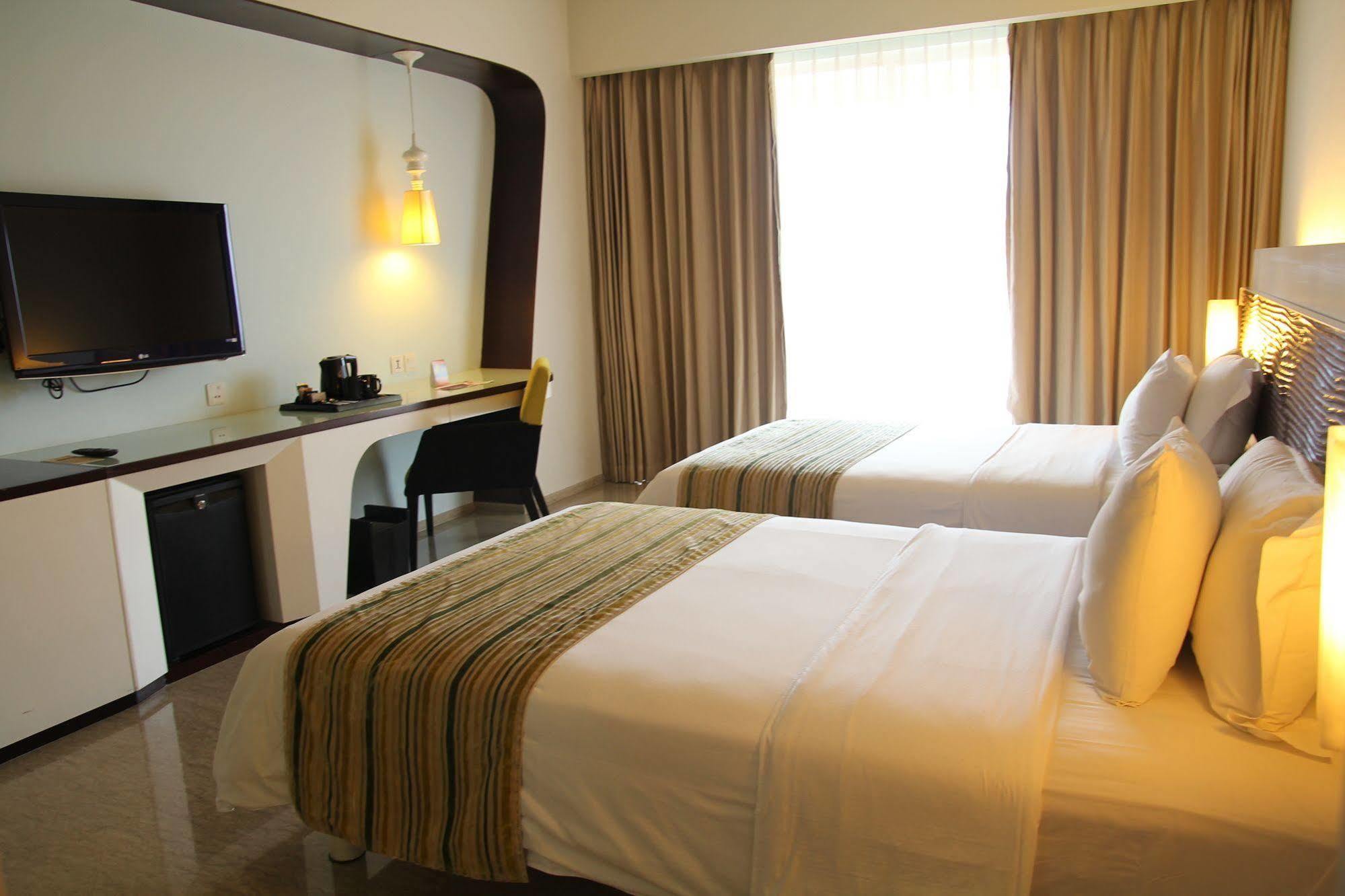 Sensa Hotel Bandung Ngoại thất bức ảnh